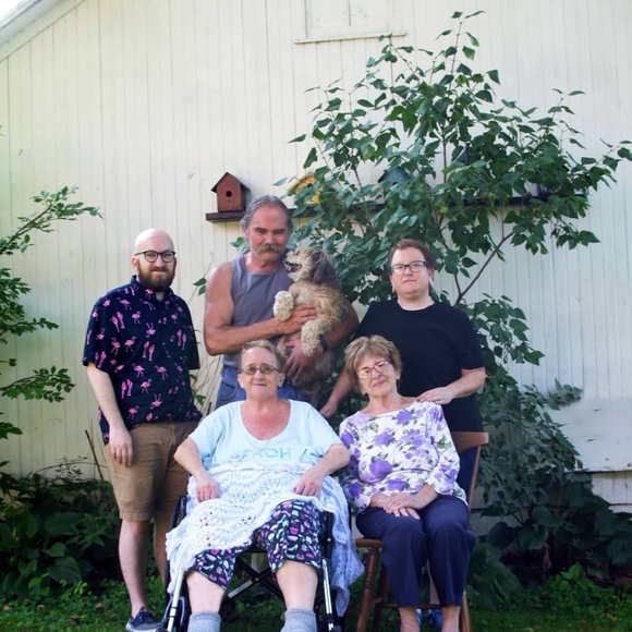 Meet your Posher, David - Picture 1 of 1